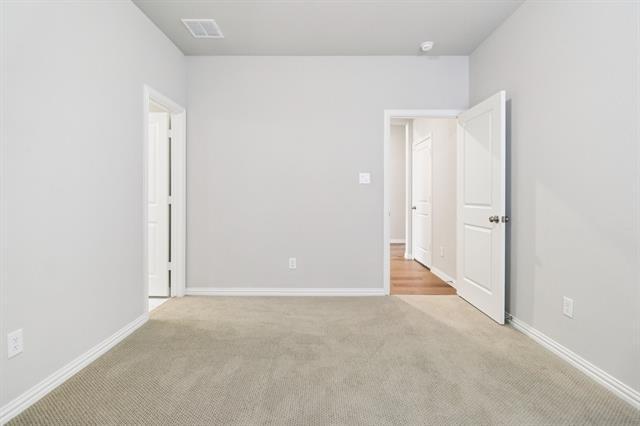 Building Photo - 1708 Daisy Corner Dr