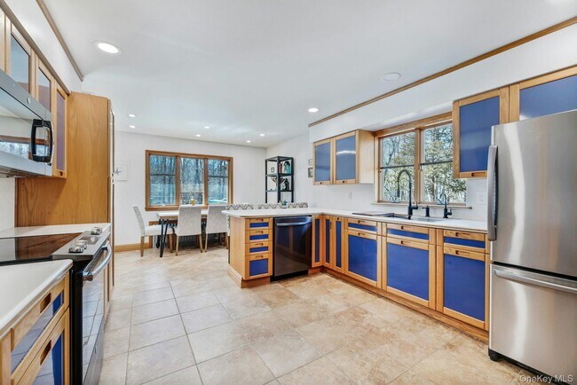 Building Photo - 2905 Private Rd