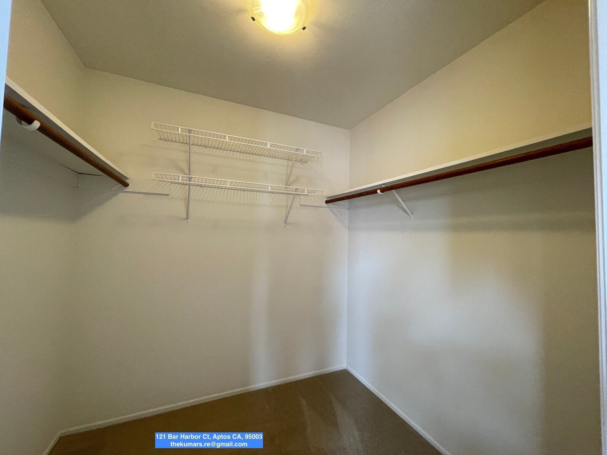 Master Closet - 121 Bar Harbor Ct