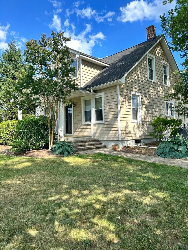 Primary Photo - 1515 Governor Bridge Rd