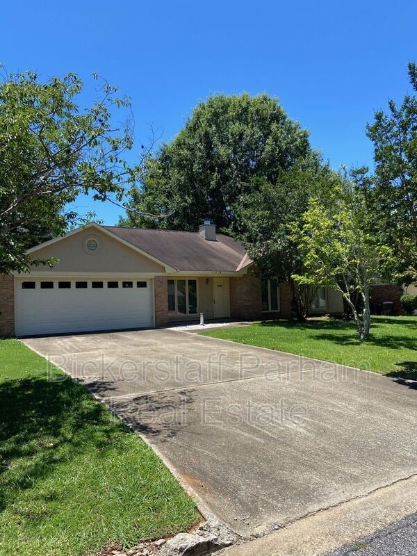 Building Photo - 7405 Cedar Creek Loop