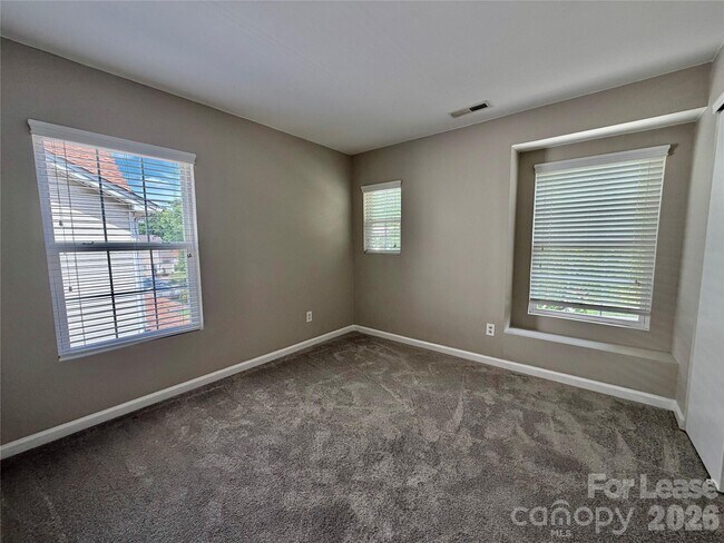 Building Photo - 551 Tribune Dr