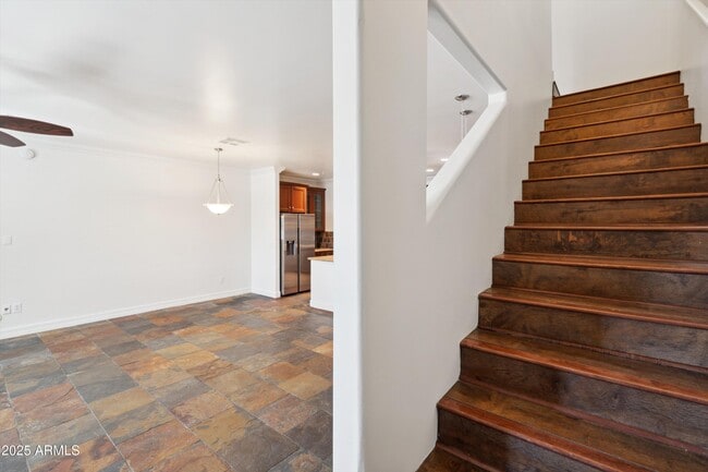 Building Photo - 10757 N 74th St