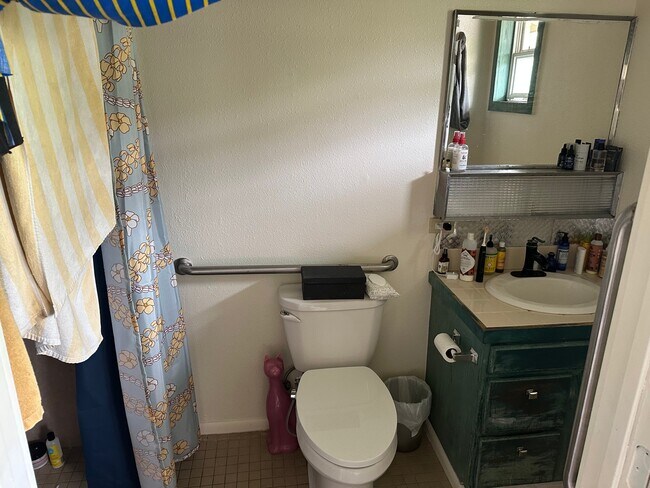 Building Photo - 45-254-254 Ka Hanahou Cir
