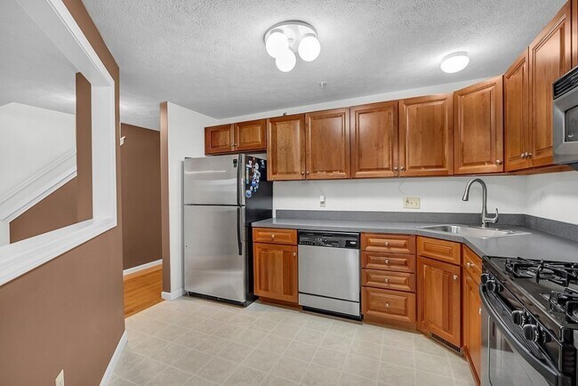 Building Photo - 30 Caspian Way