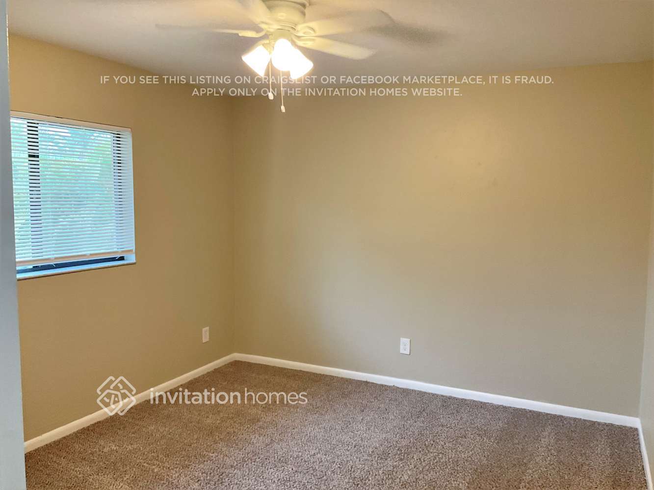 Building Photo - 215 SE 19th Terrace