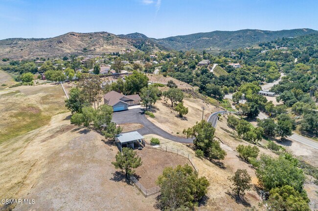 Building Photo - 167 Rimrock Rd