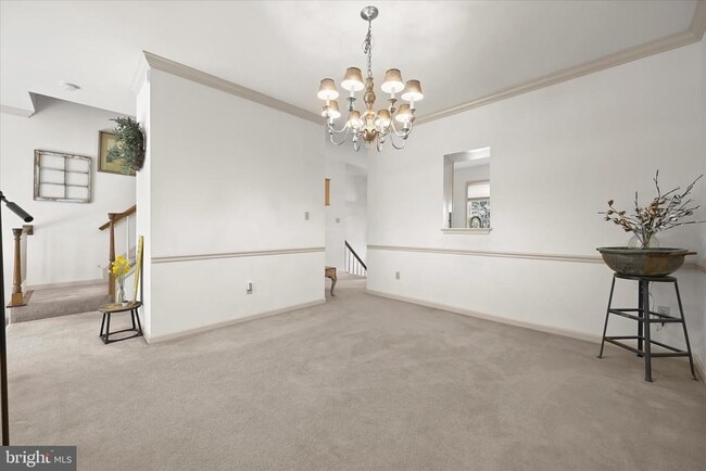 Building Photo - 20 Tenby Ct