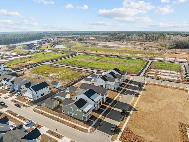 Building Photo - This brand-new home makes a statement from the moment you arrive!