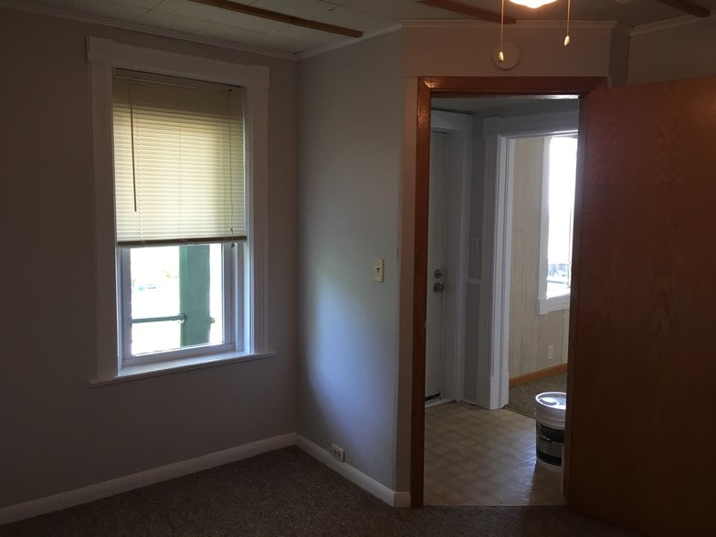 Front bedroom or office - 103 E 8th St