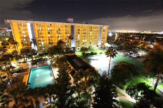 Building Photo - 4550 NW 9th St