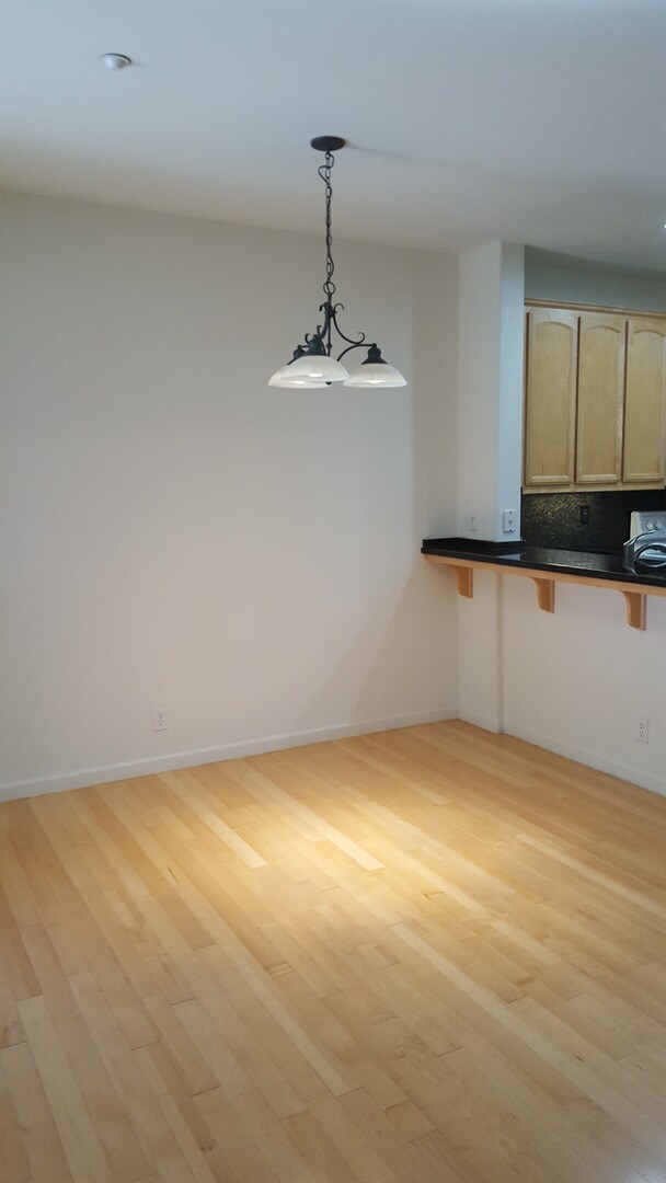 Building Photo - 4620 Sandyford Ct