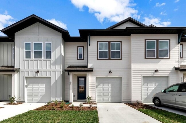 Primary Photo - 795 Longboat Dr
