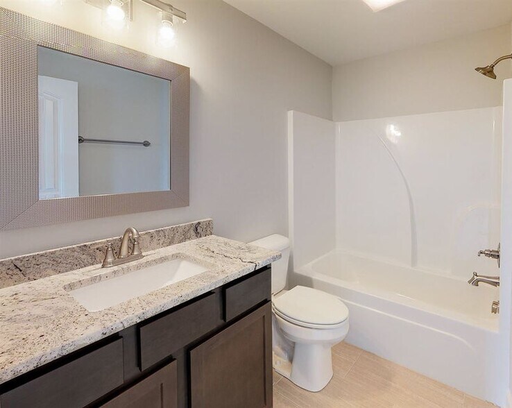 Building Photo - 3427 Fleeman Place Dr NE
