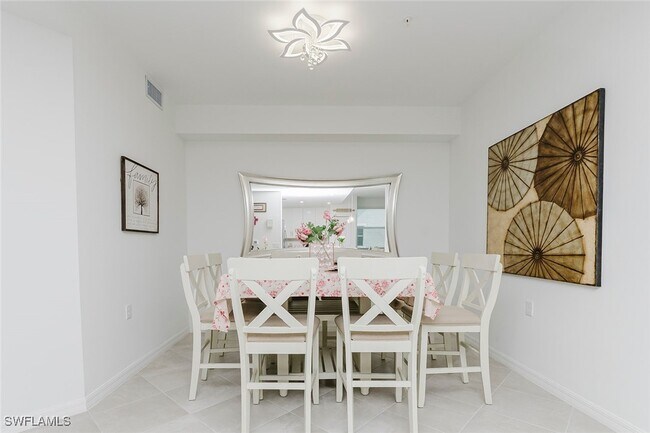 Building Photo - 5555 Double Eagle Cir