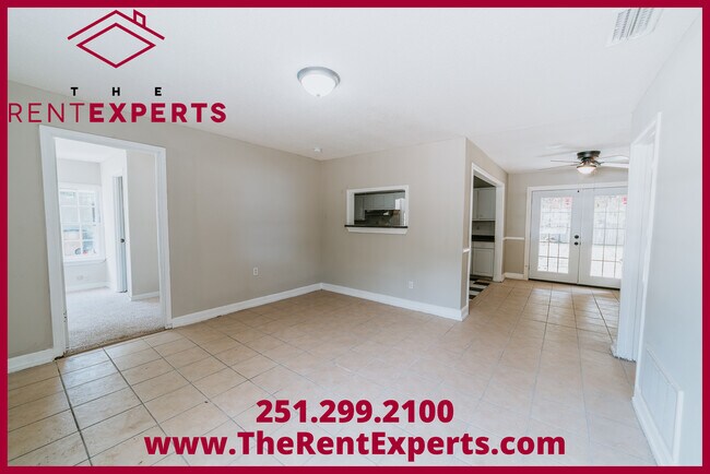 Building Photo - 2551 Farnell Dr