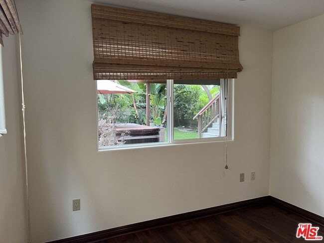 Building Photo - 1019 Camino Real