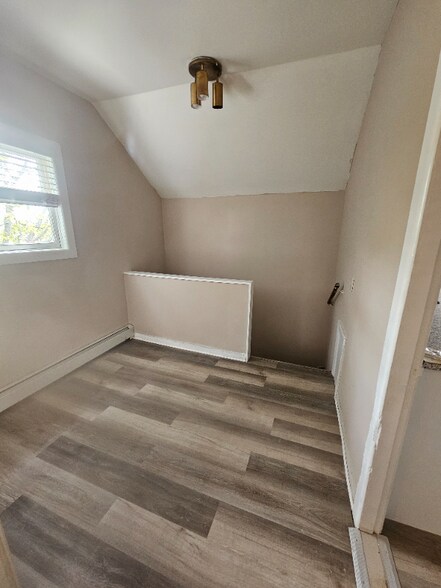 Building Photo - 95 Oakland Ave