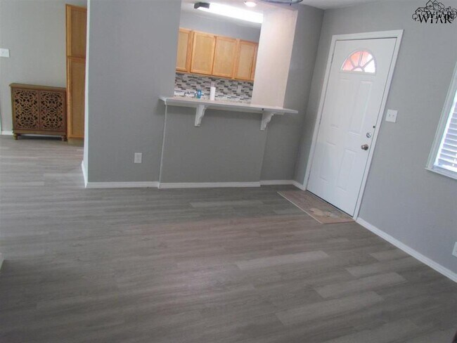 Building Photo - 4103 Mustang St