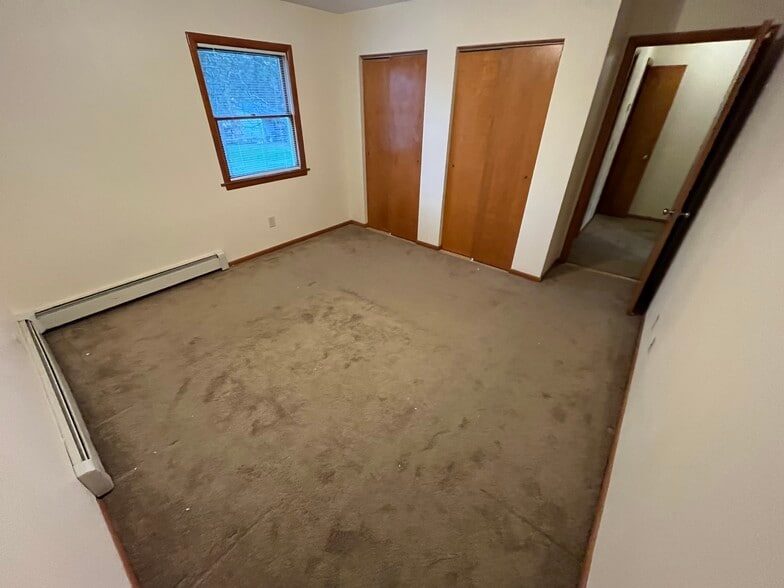 Bedroom 2 - 419 Frey Ave