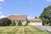 Building Photo - 221 Parkerville Rd