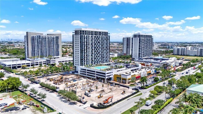 Building Photo - 5300 Paseo Blvd