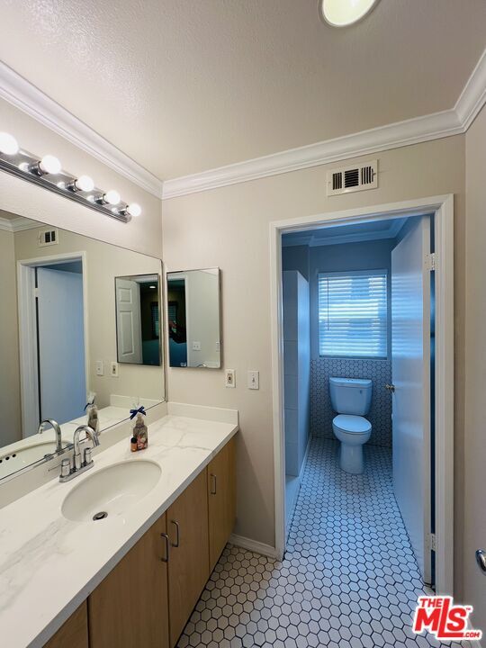 Building Photo - 1414 Kemmett Ct