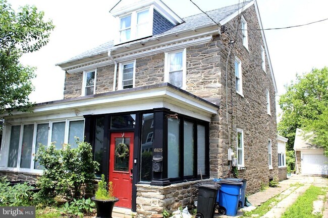 Building Photo - 6825 Ridge Ave