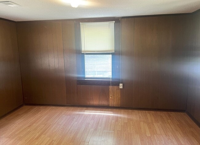 Building Photo - Yadkinville for rent!!