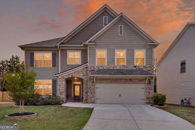 Building Photo - 205 Orchard Trail