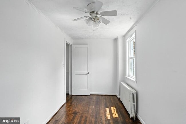 Building Photo - 4 N Belle Grove Rd