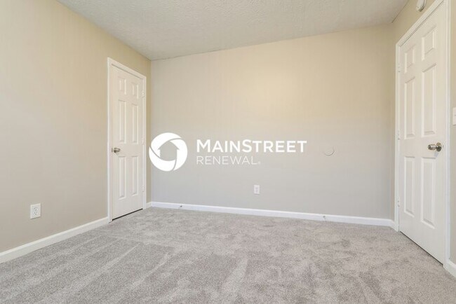 Building Photo - 3 Bedroom Pet-Friendly Home in Stone Mountain, GA with Main Street Renewal