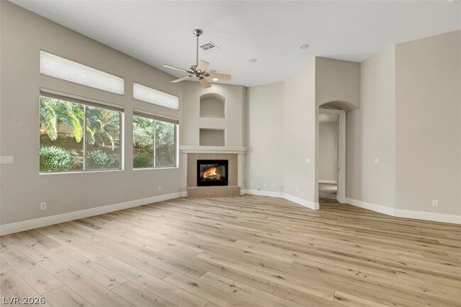 Building Photo - 2149 Sentito Cir