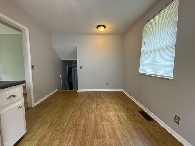 Building Photo - For Rent - Antioch 3 Bedroom house with Bo...