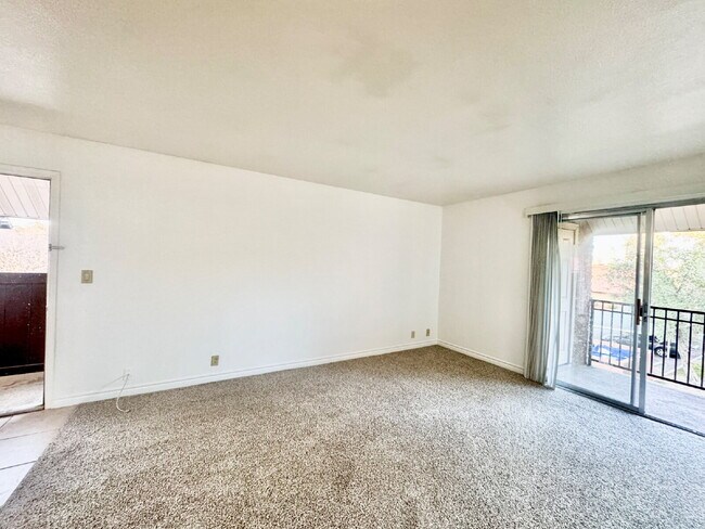 Building Photo - Las Vegas Guard-Gated Condo for Rent | Bella Vita Community | 1 Bedroom Upstairs Unit