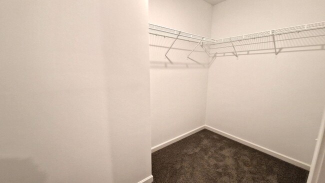 Building Photo - Beautiful 3BR 2.5BA Home in Salisbury • Tour Today