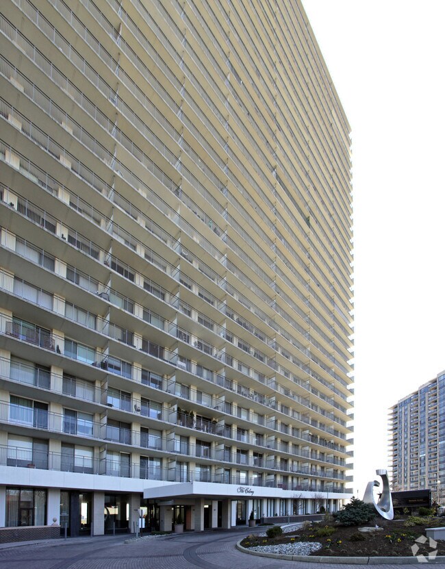 The Colony Fort Lee, NJ Apartment Finder