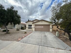 Building Photo - 44871 Gavilan Dr