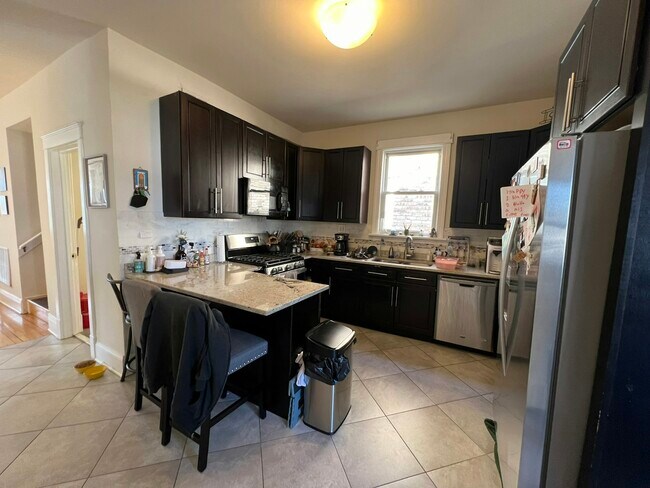 Building Photo - 4233 N Central Park Ave