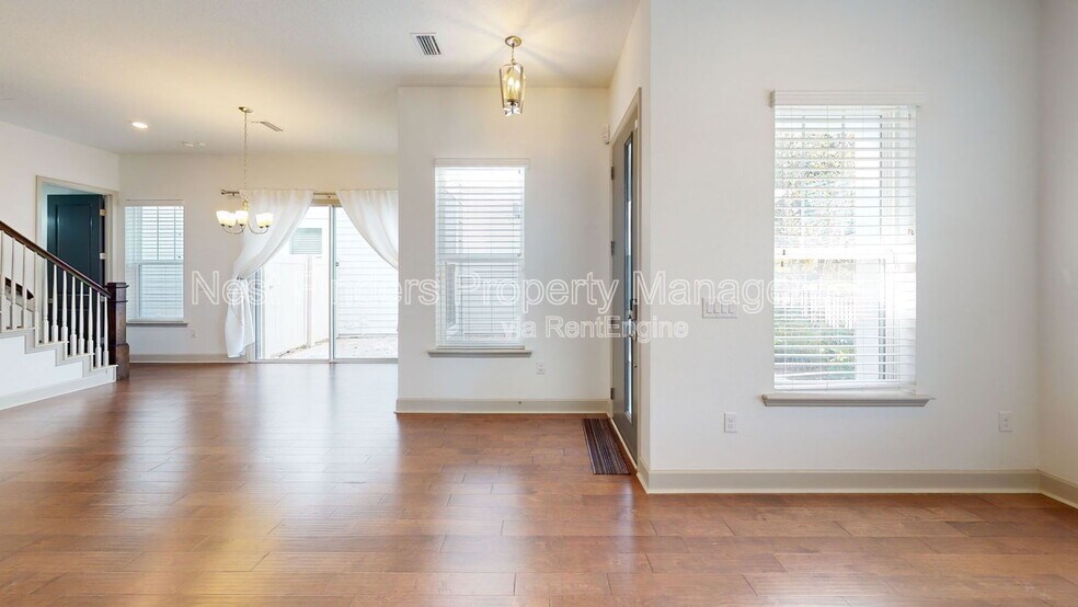 Building Photo - 7412 Beach Walk Place