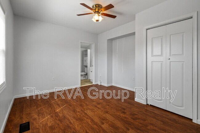 Building Photo - 2517 Haden Ave