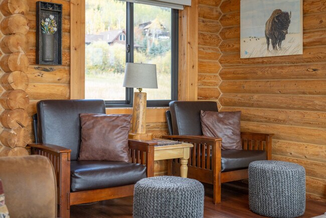 Building Photo - 5406 Henrys Lake Rd