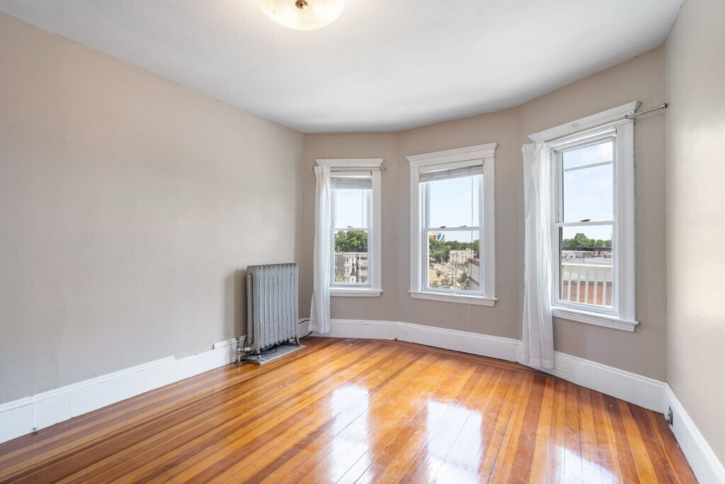 Building Photo - 73 Neponset Ave