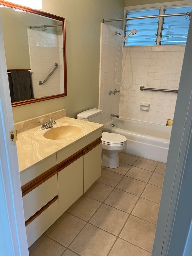 Building Photo - Aikahi Park