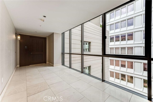 Building Photo - 345 E Colorado Blvd