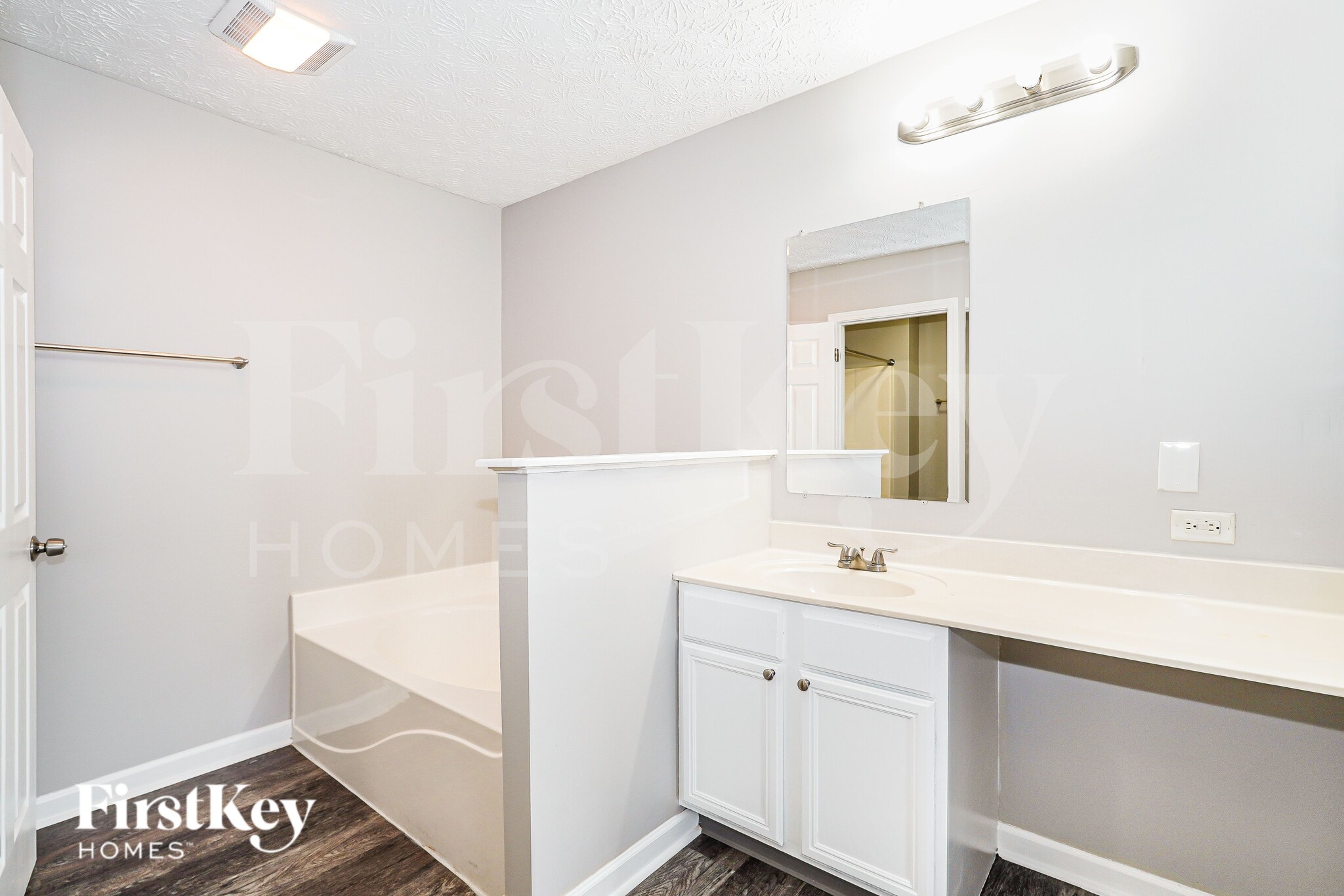 Building Photo - 3253 Kady Ln