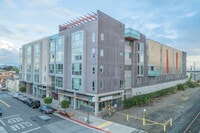Building Photo - View Point