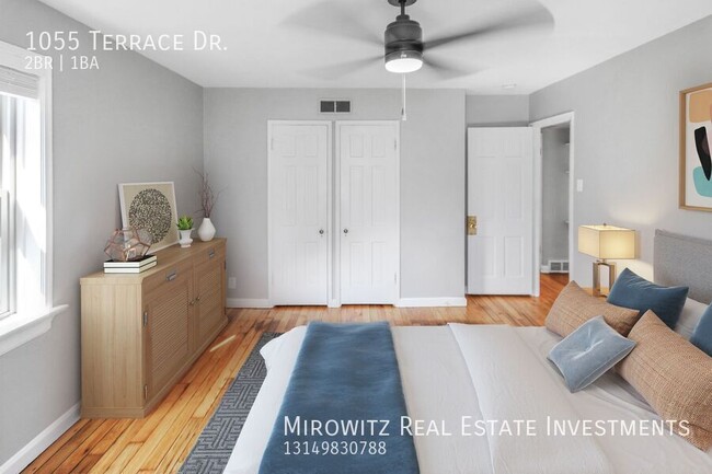 Building Photo - 1055 Terrace Dr