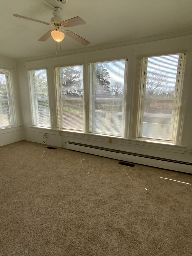 Building Photo - 850 Highland Ave