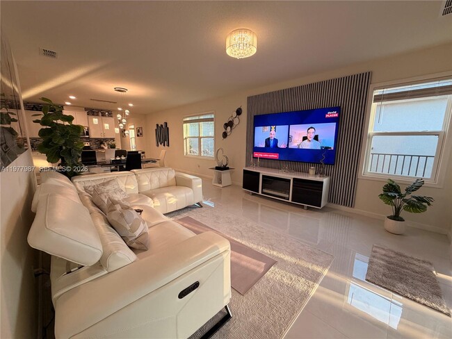 Building Photo - 12422 Rimini Wy